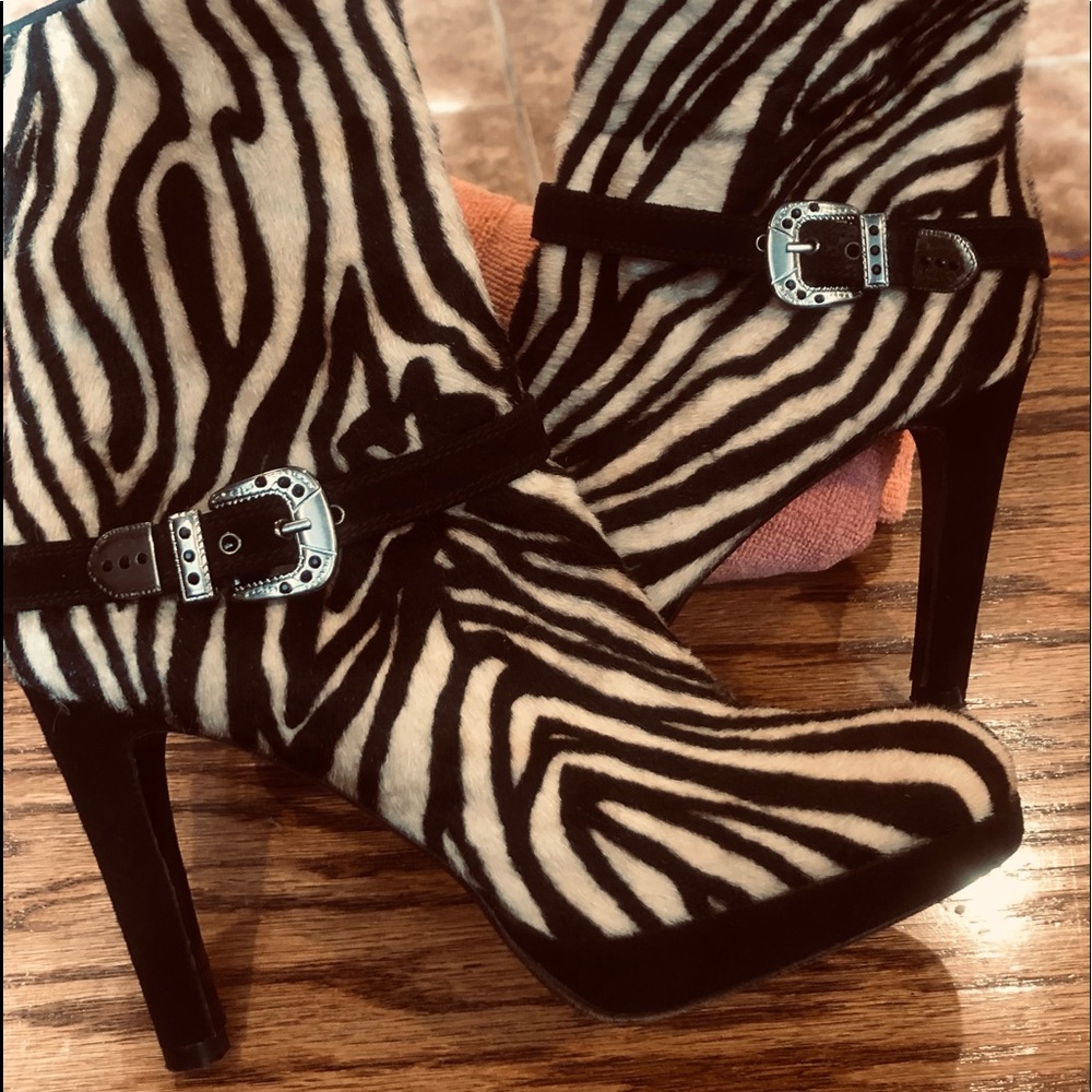 Stuart Weitzman Ankle Boots